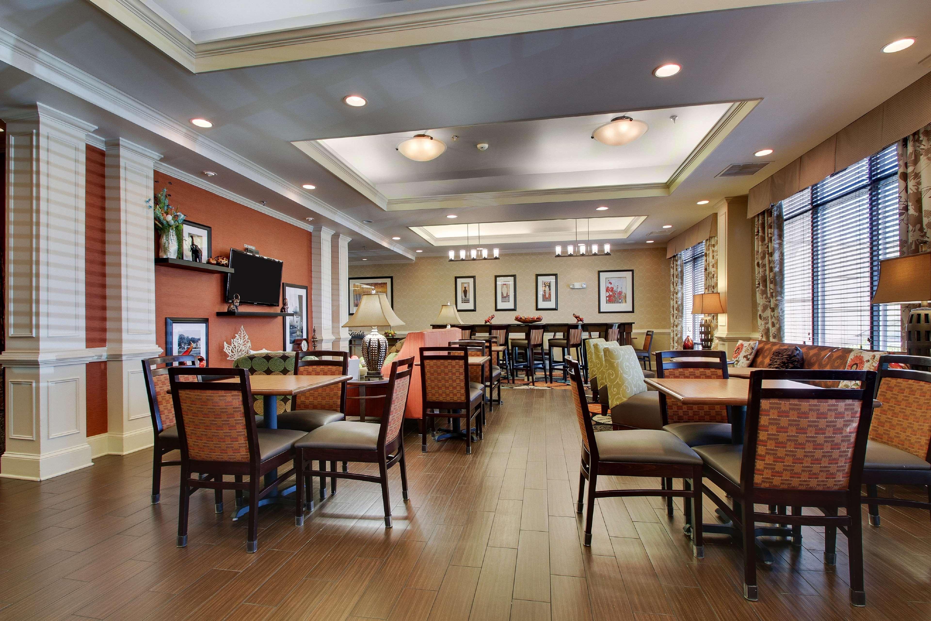 Hampton Inn Warner Robins Exteriör bild
